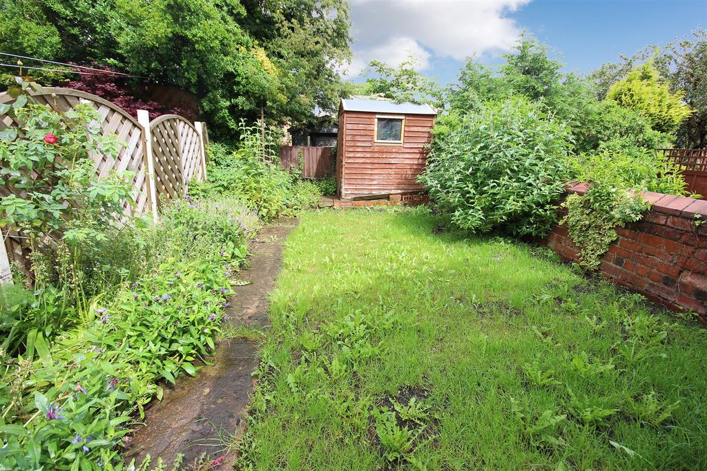 Property photo 3 of 12 Outside