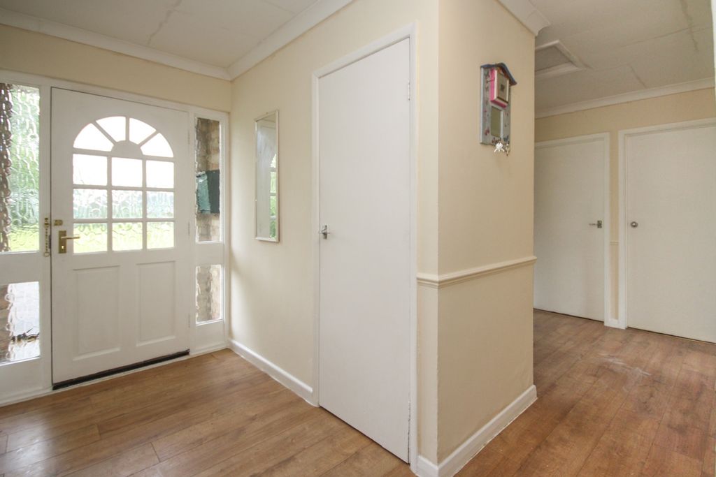Property photo 2 of 9 Img_3424-2