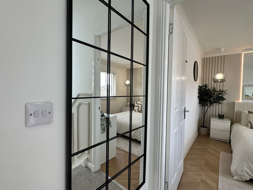 Property photo 3 of 56