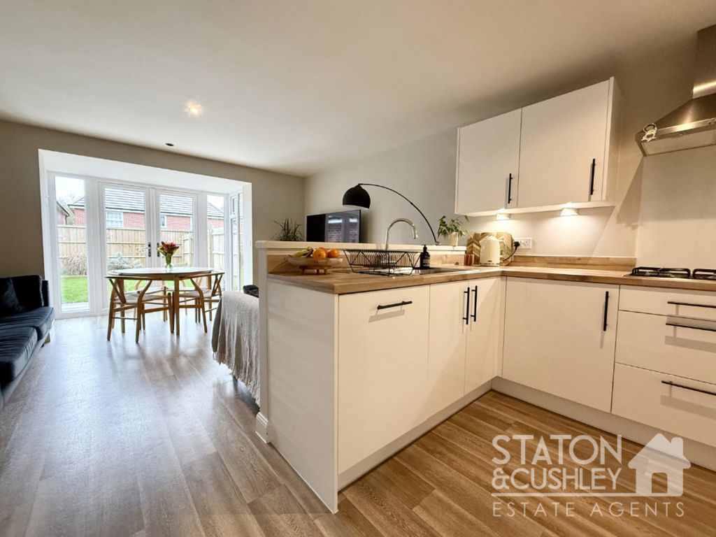 Property photo 3 of 32