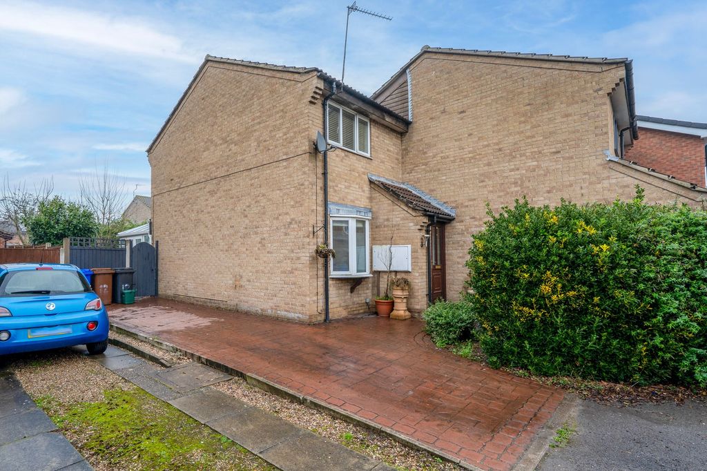 Property photo 1 of 13