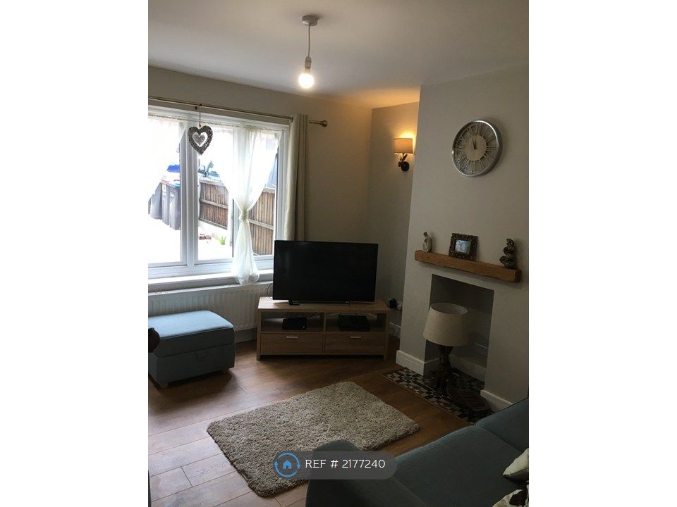 Property photo 3 of 9