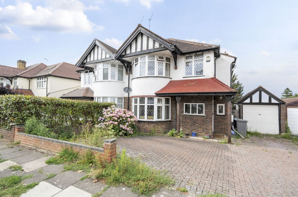 Property photo 1 of 21 1321695-23-686Bee...