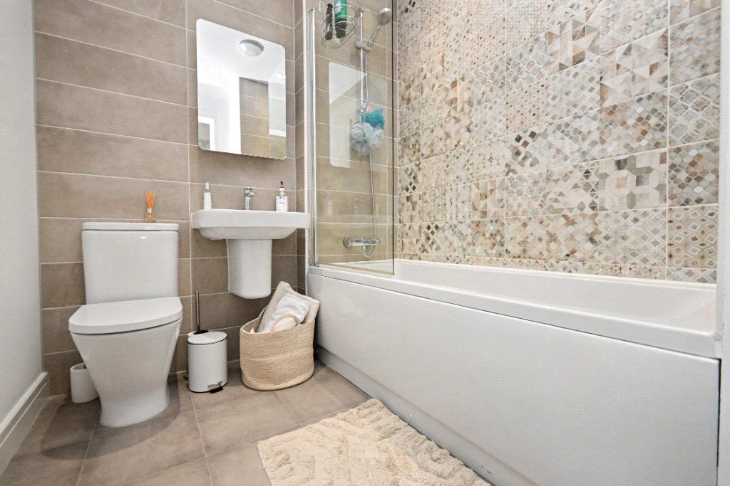 Property photo 3 of 17 Picture No. 13