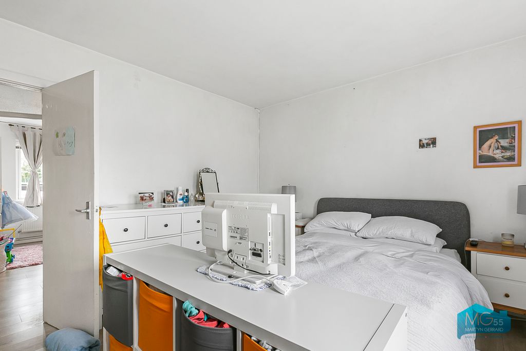 Additional image 8 of 2 bed flat to rentBittacy Court, Frith Lane, London NW7