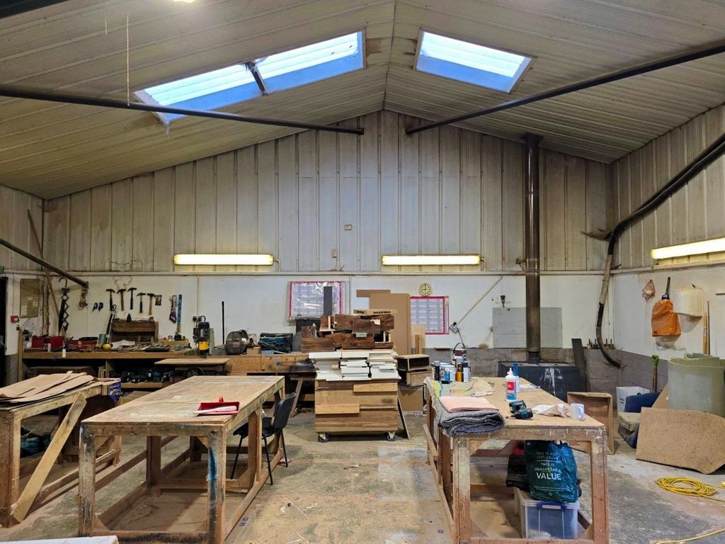 Property photo 2 of 12