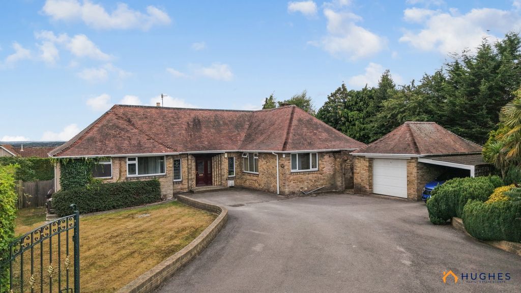 Property photo 1 of 30
