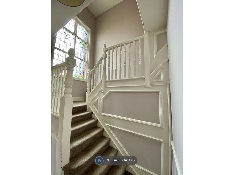 Property photo 3 of 16 Entrance Stairs