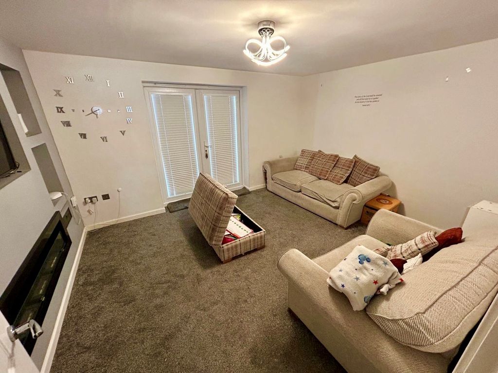 Property photo 3 of 22 2