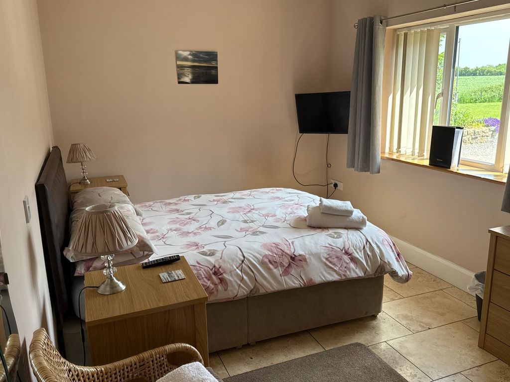 Additional image 19 of 8 bed farm for saleStormy Down, Pyle, Bridgend CF33