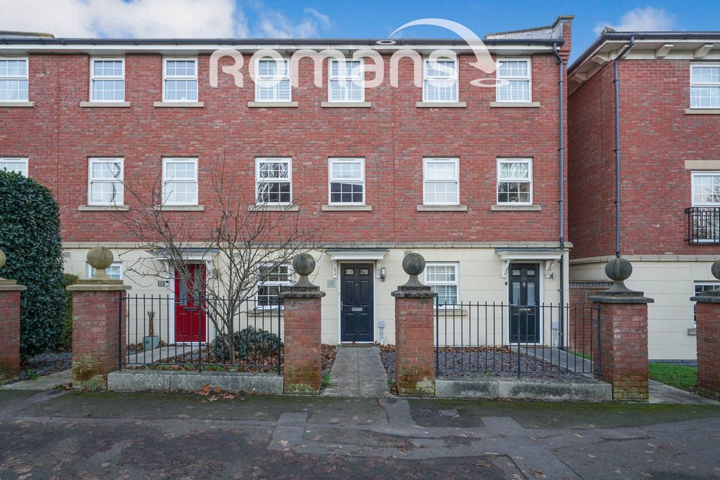 Property photo 1 of 10 1