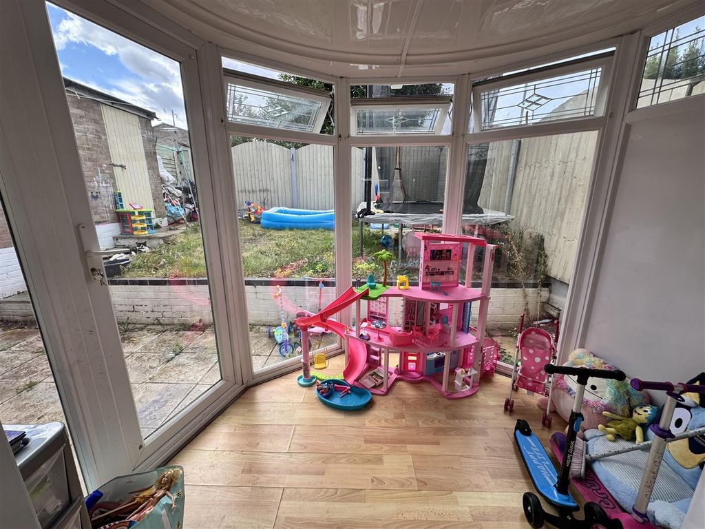 Property photo 3 of 12 Img_0311.Jpg