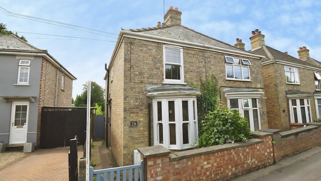 Property photo 1 of 11