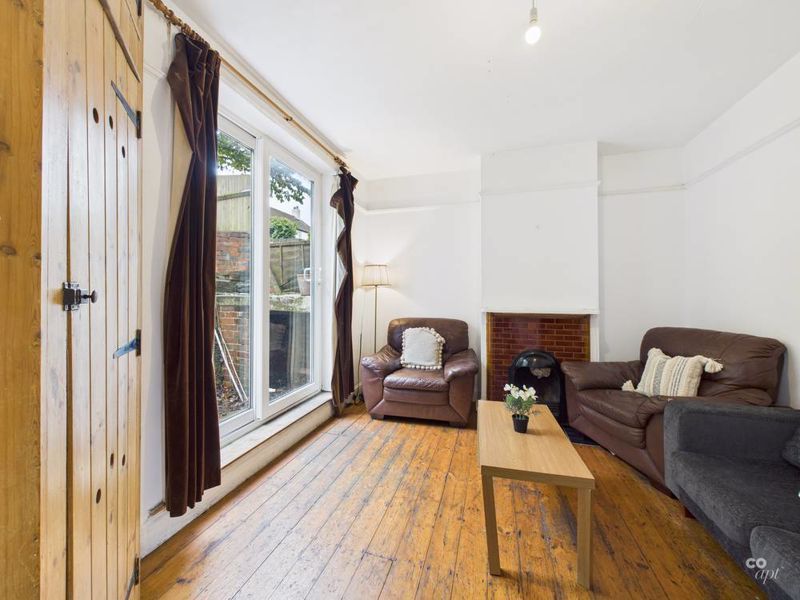 Property photo 3 of 9 Living Room