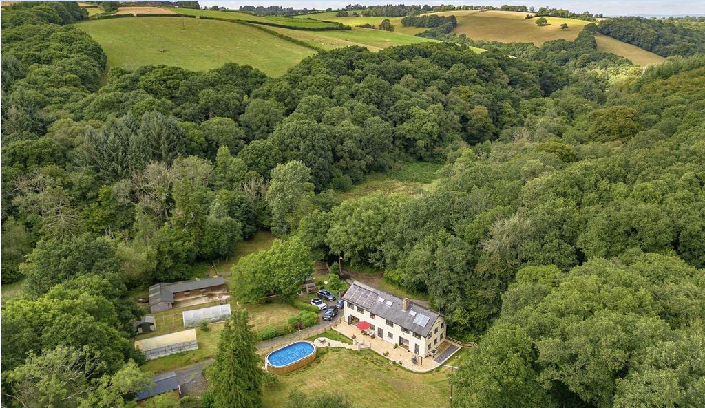 Property photo 1 of 12 Screenshot 2025-10-20 At 20.38.21.Png