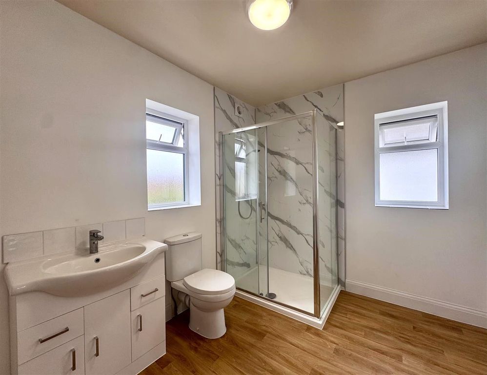 Property photo 2 of 8 S9Pek0B50K6Uzmsslwikca.Jpg