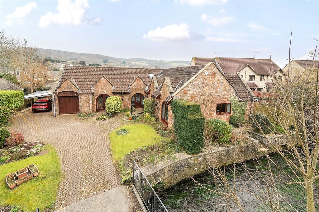 Property photo 1 of 24 Picture No. 47