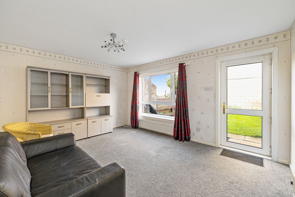 Property photo 2 of 16 Property Image 2