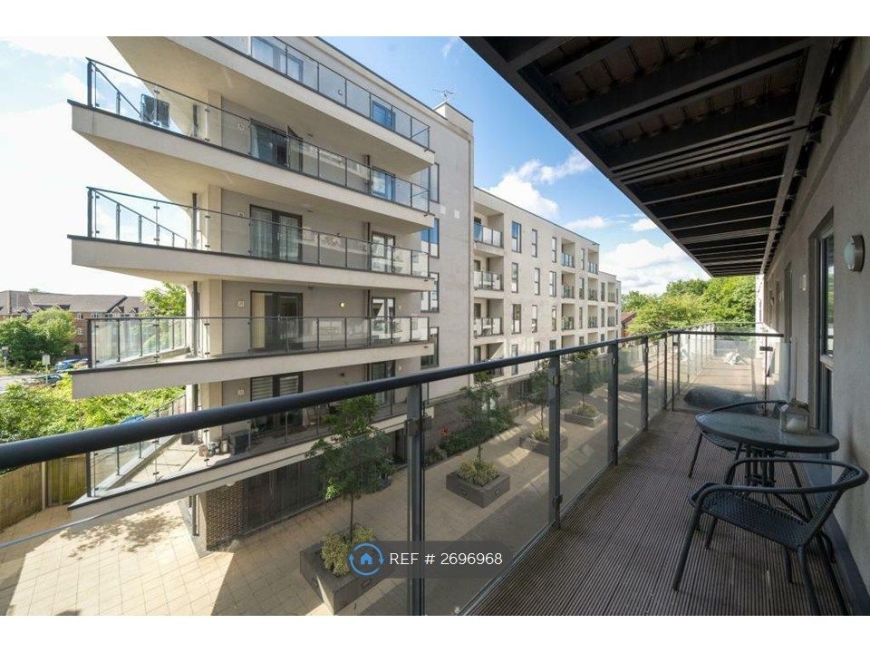 Property photo 3 of 8