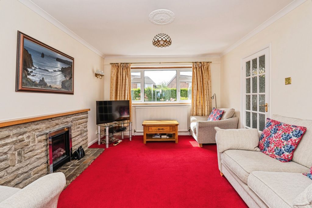 Property photo 2 of 15 Pbox-Img.Jpg