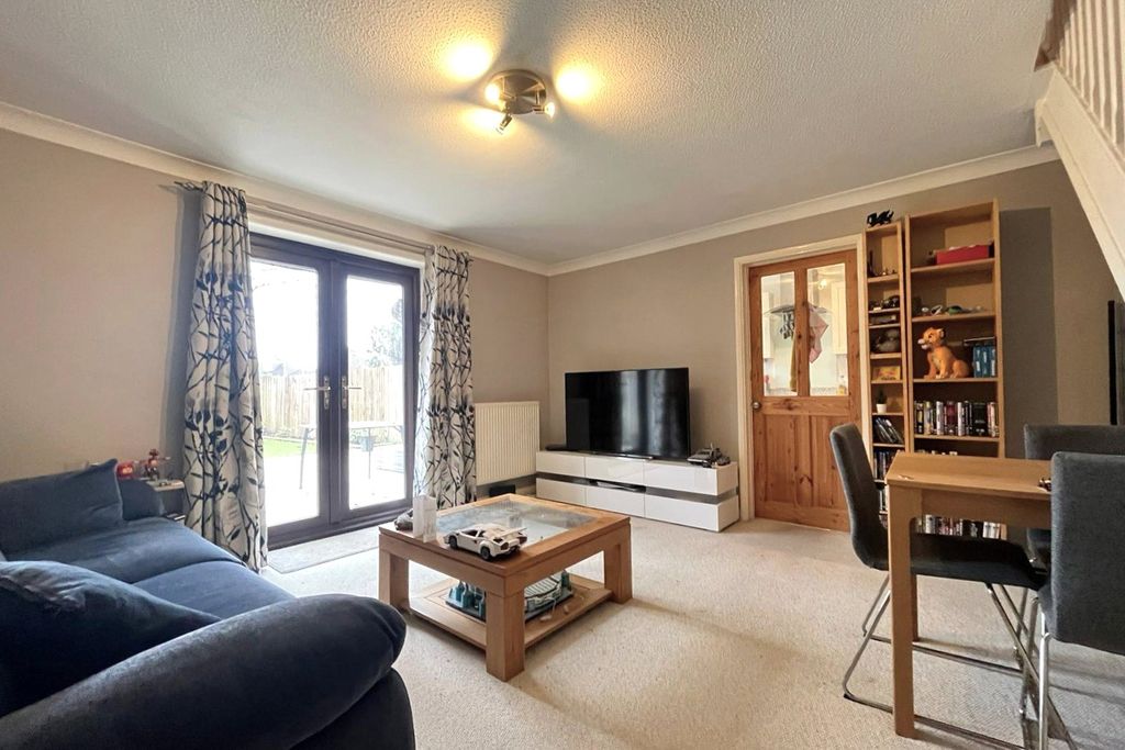 Property photo 2 of 11 Picture No. 18