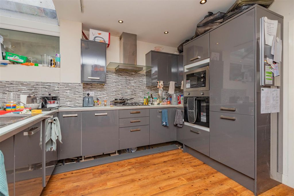 Property photo 1 of 16 Img_8498.Jpg