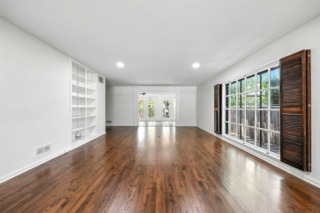 Property photo 3 of 21 <Alttext/>