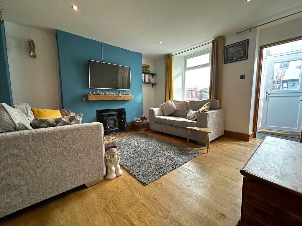 Property photo 3 of 41 Picture No. 28