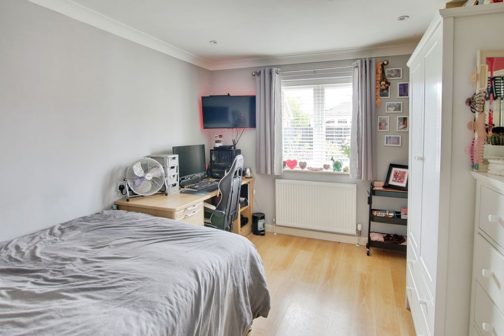 Additional image 16 of 6 bed detached bungalow for saleChandlers Way, March PE15