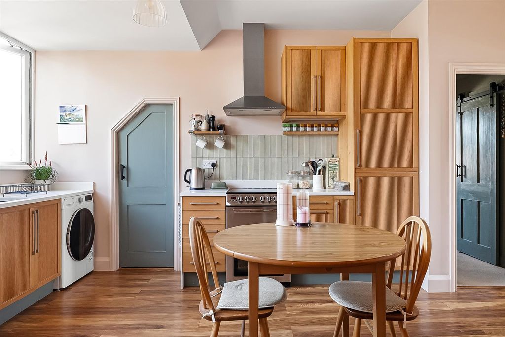 Property photo 2 of 14 Reception Room/ Kitchen