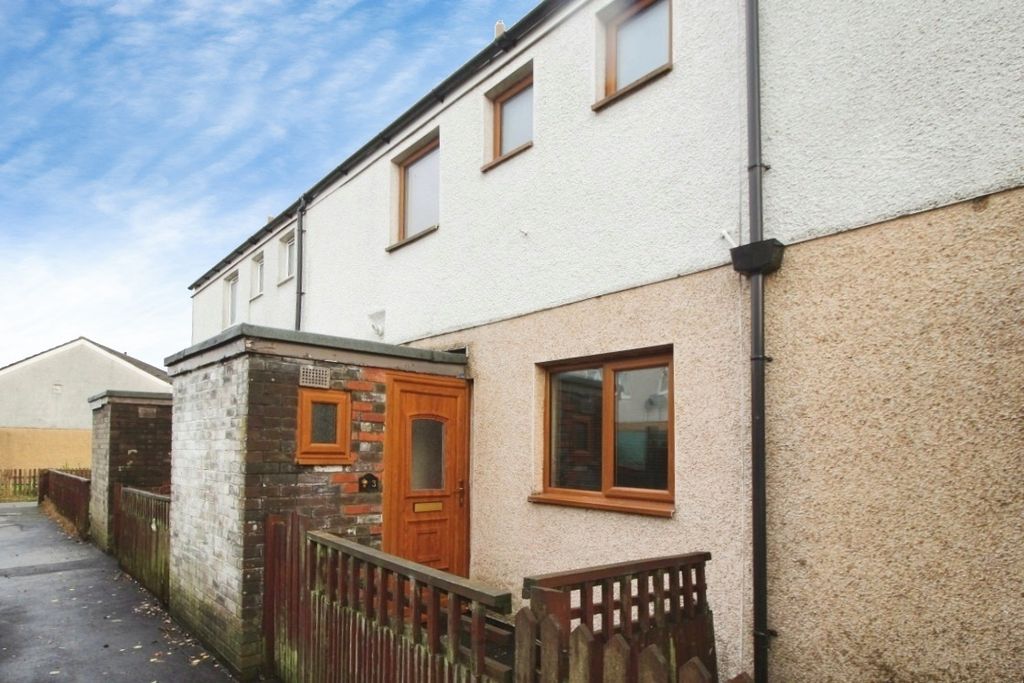 Property photo 1 of 8 Pbox-Img.Jpg