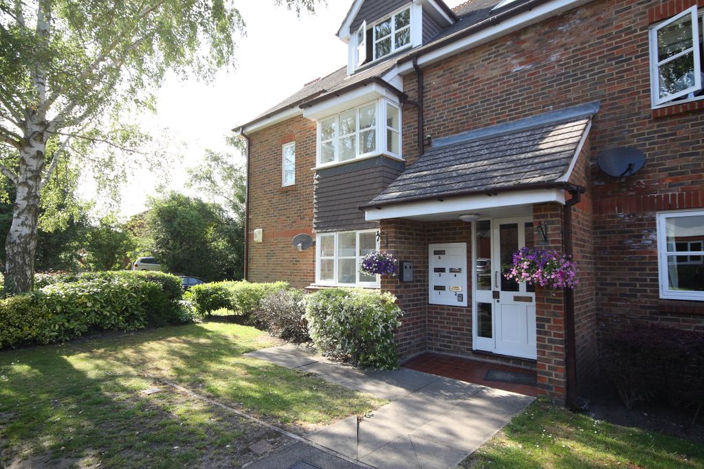 Property photo 1 of 6