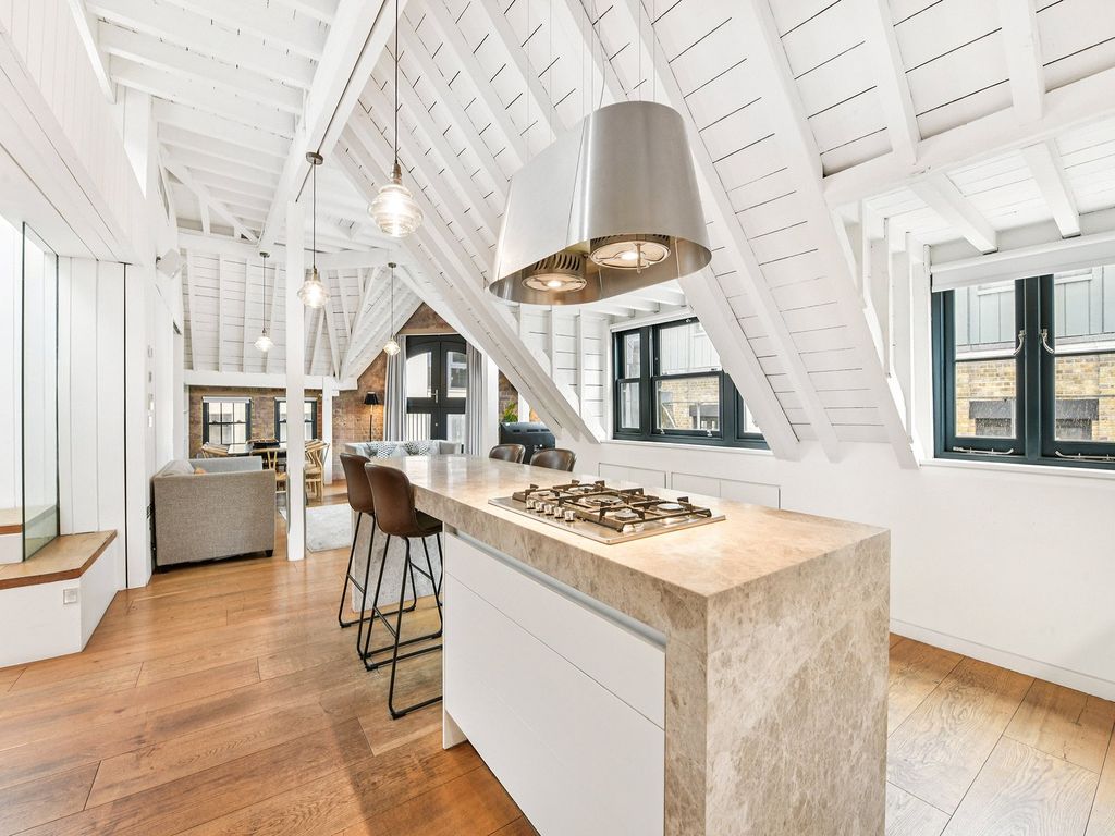 Property photo 2 of 18 Arne Street
