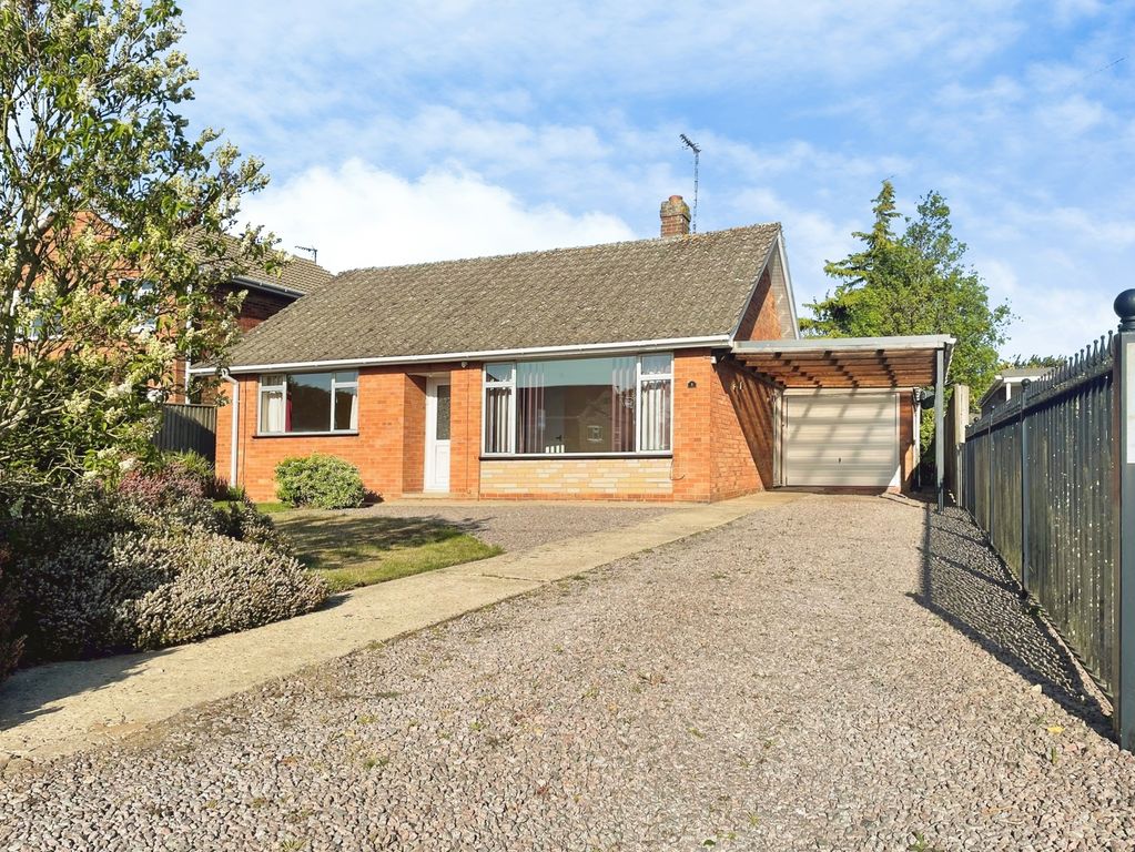 Property photo 1 of 18 Front