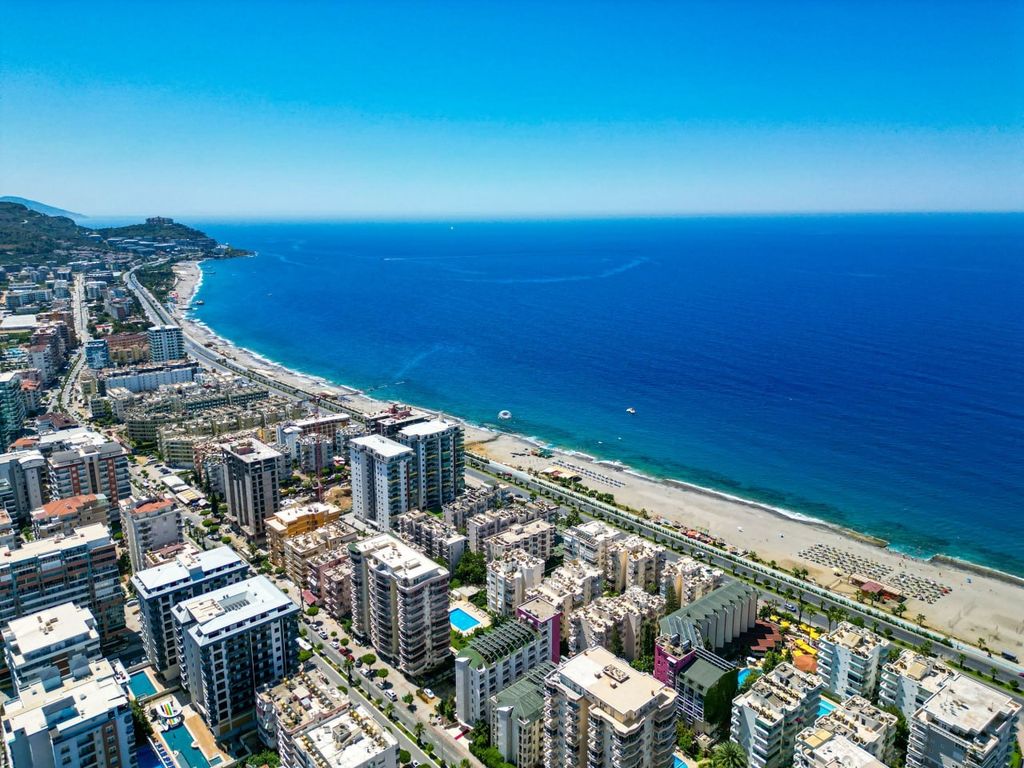 Property photo 2 of 22 Seafront Apartment In Mahmutlar, Alanya For Sale - Great Location Complex