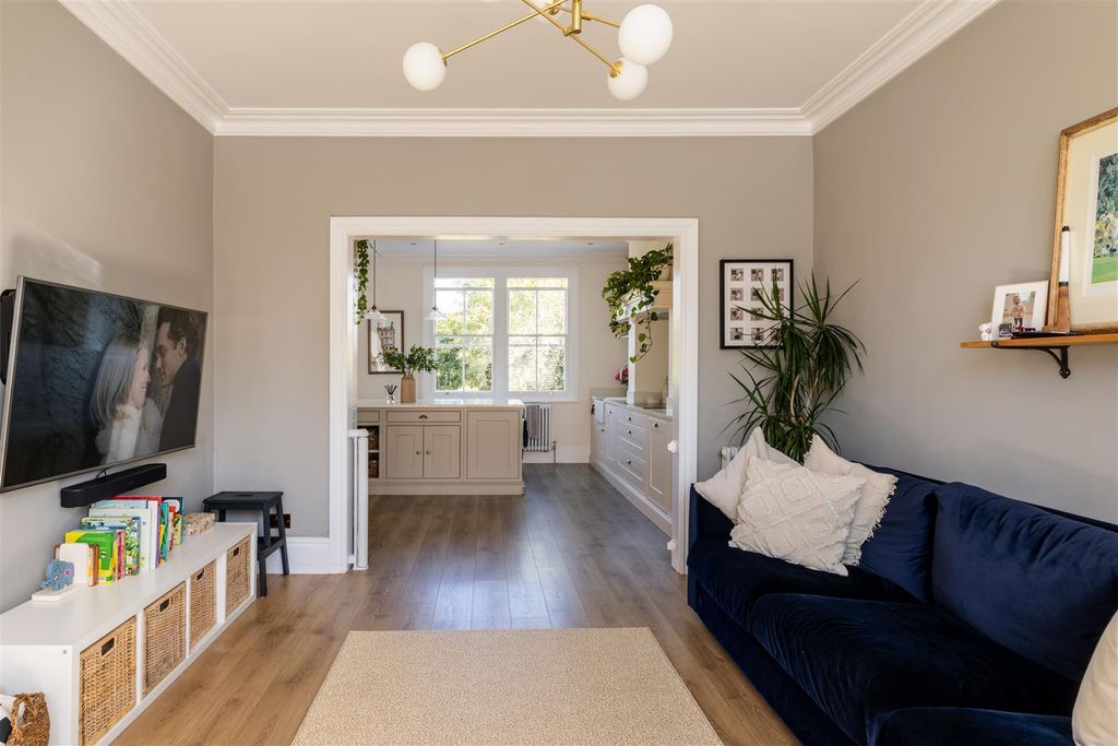 Additional image 9 of 5 bed detached house for saleCockshot Road, Reigate RH2