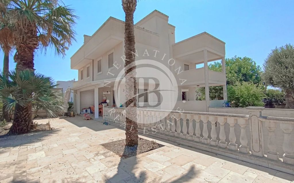 Property photo 1 of 28