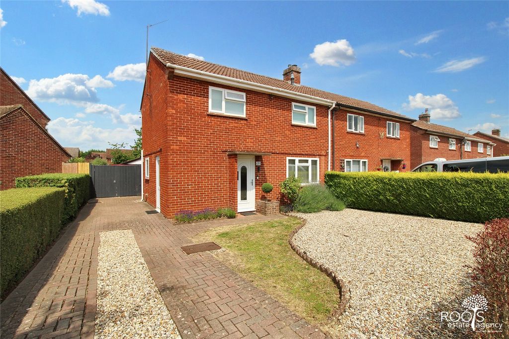 Property photo 1 of 20 Frontage
