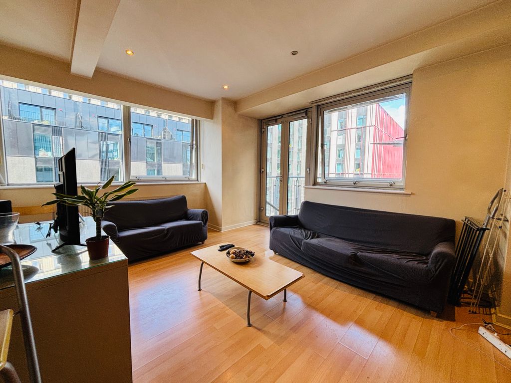 Property photo 1 of 11 2 Bedroom Apartment, Balcony, Amazing View!