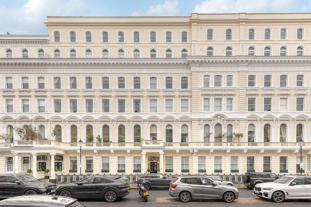 Property photo 3 of 11 Picture No. 13