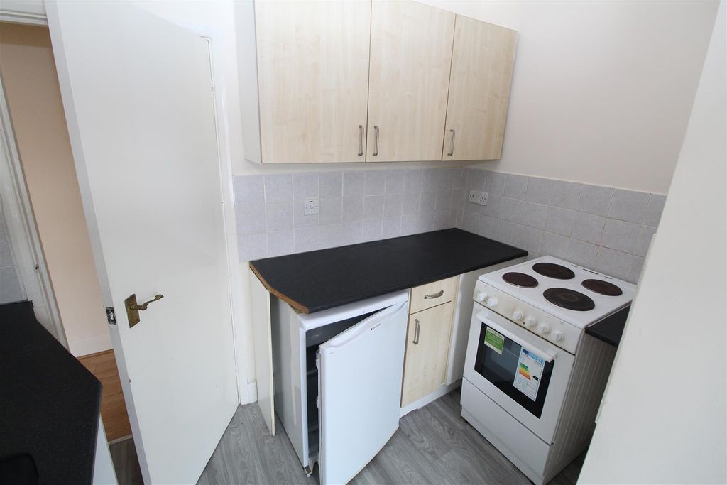 Property photo 3 of 5 Kitch (2).Jpg