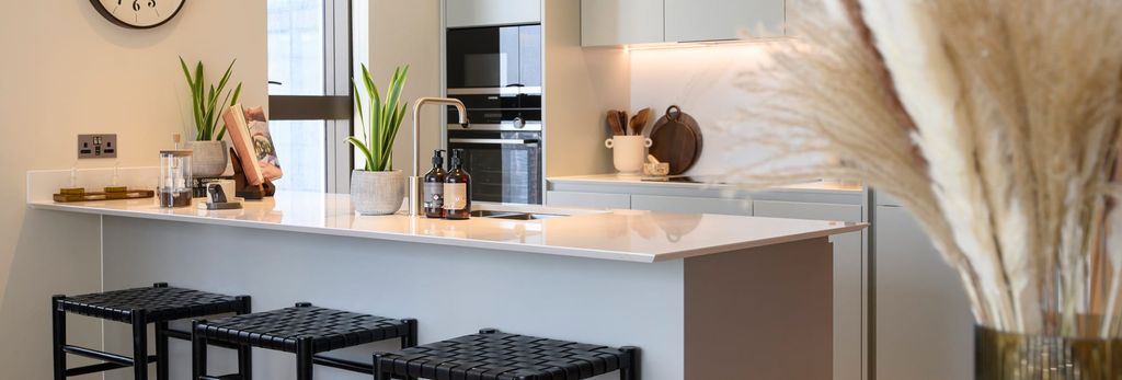 Property photo 2 of 4 Kitchenette With Breakfast Island