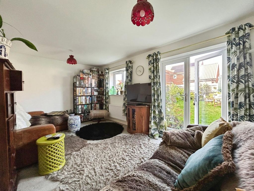 Property photo 3 of 14 F8F4970c-Image00010.Jpeg