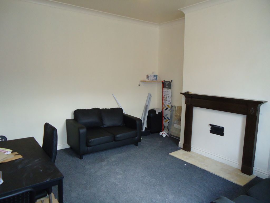 Property photo 3 of 14 Dsc02766