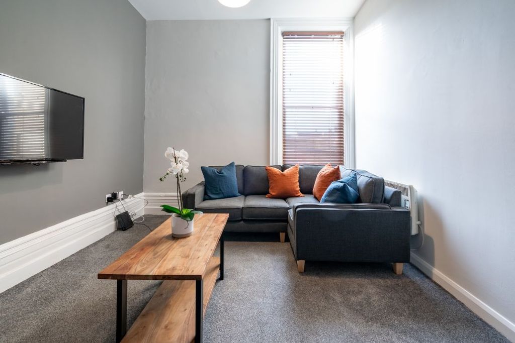 Property photo 1 of 14 Flat 3 Kielder House