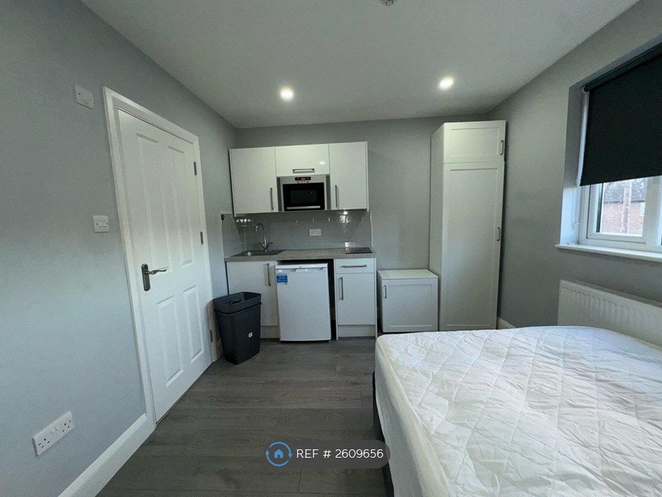 Property photo 2 of 3