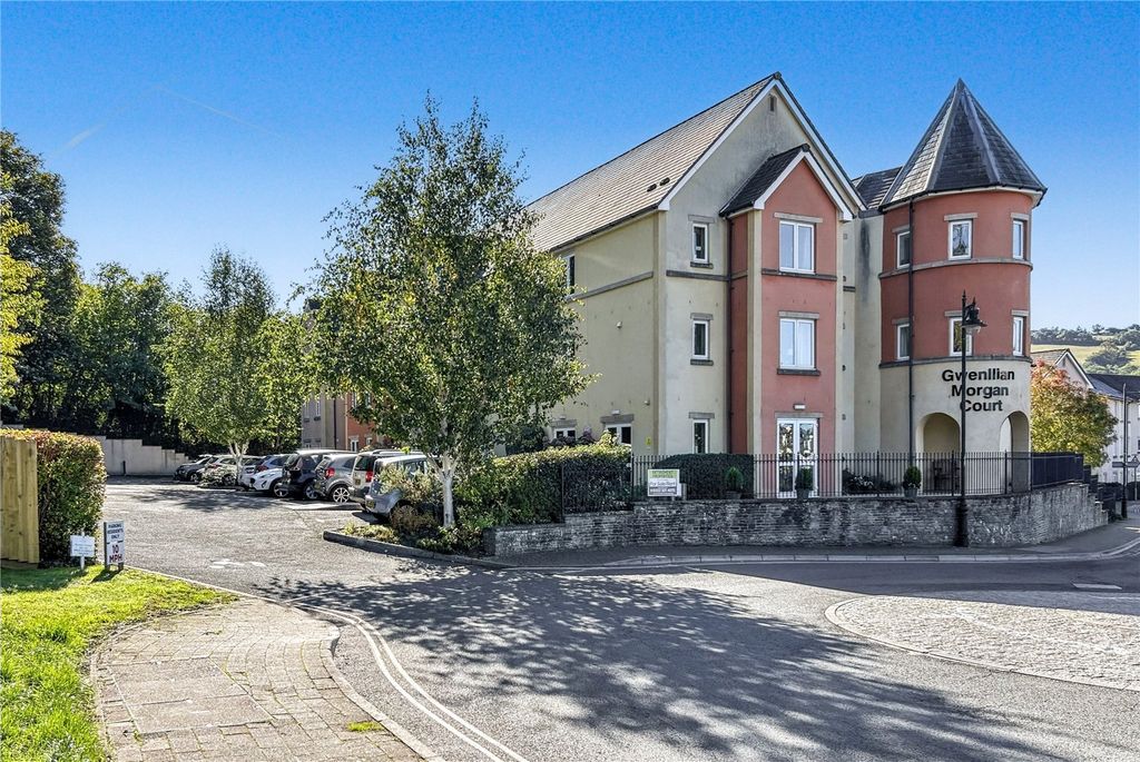 Property photo 1 of 14 Picture No. 17