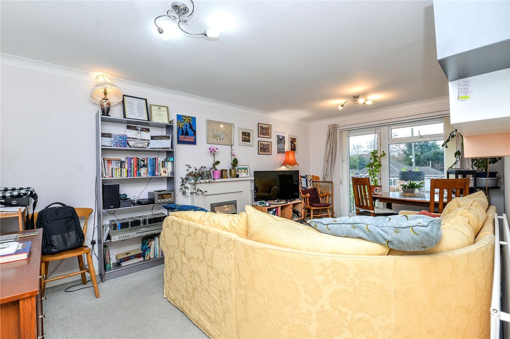Property photo 3 of 15 Picture No. 24