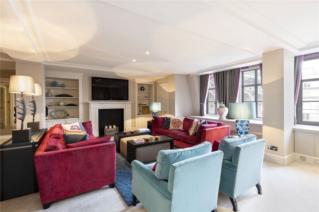 Property photo 1 of 22 Reception Room
