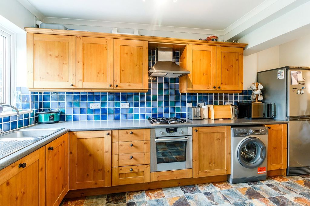Property photo 2 of 8 Picture No. 03